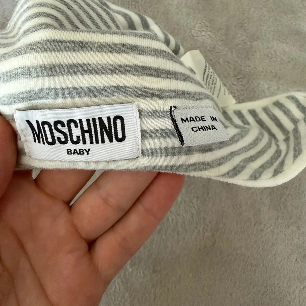 Moschino White Bear Embroidered Kids Hat